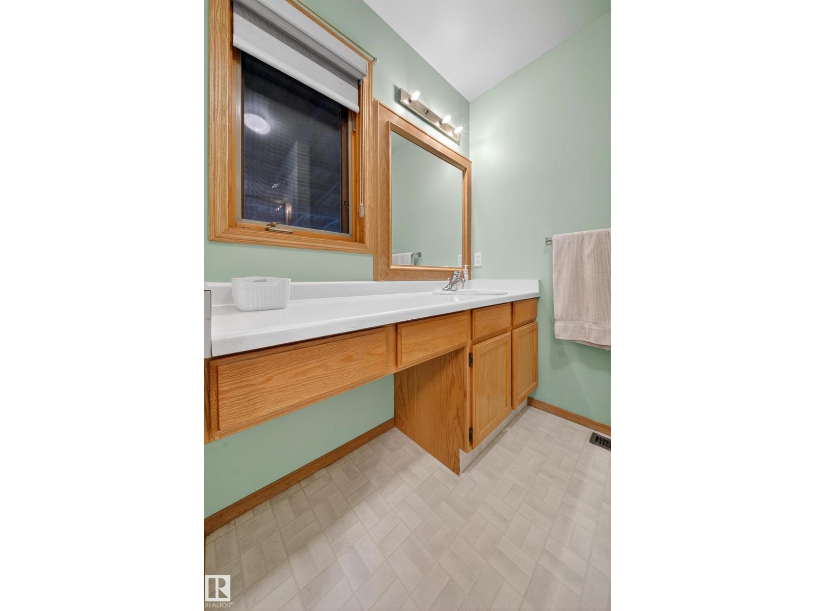10 Alton Dr, Leduc, Alberta  T9E 6H2 - Photo 22 - E4462292
