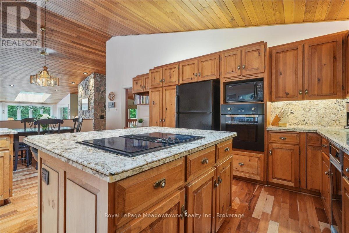 5590 Steeles Avenue W, Milton, Ontario  L9E 0R5 - Photo 17 - W12465620