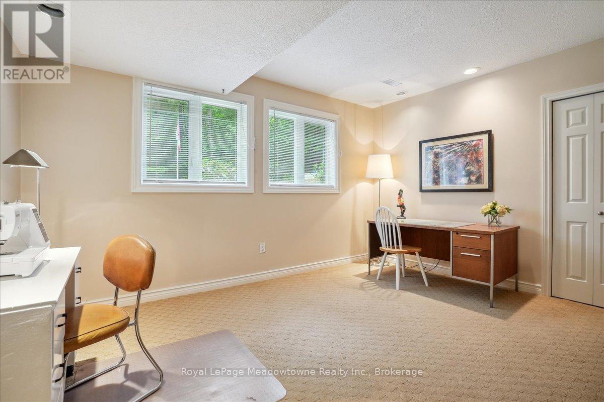 5590 Steeles Avenue W, Milton, Ontario  L9E 0R5 - Photo 35 - W12465620