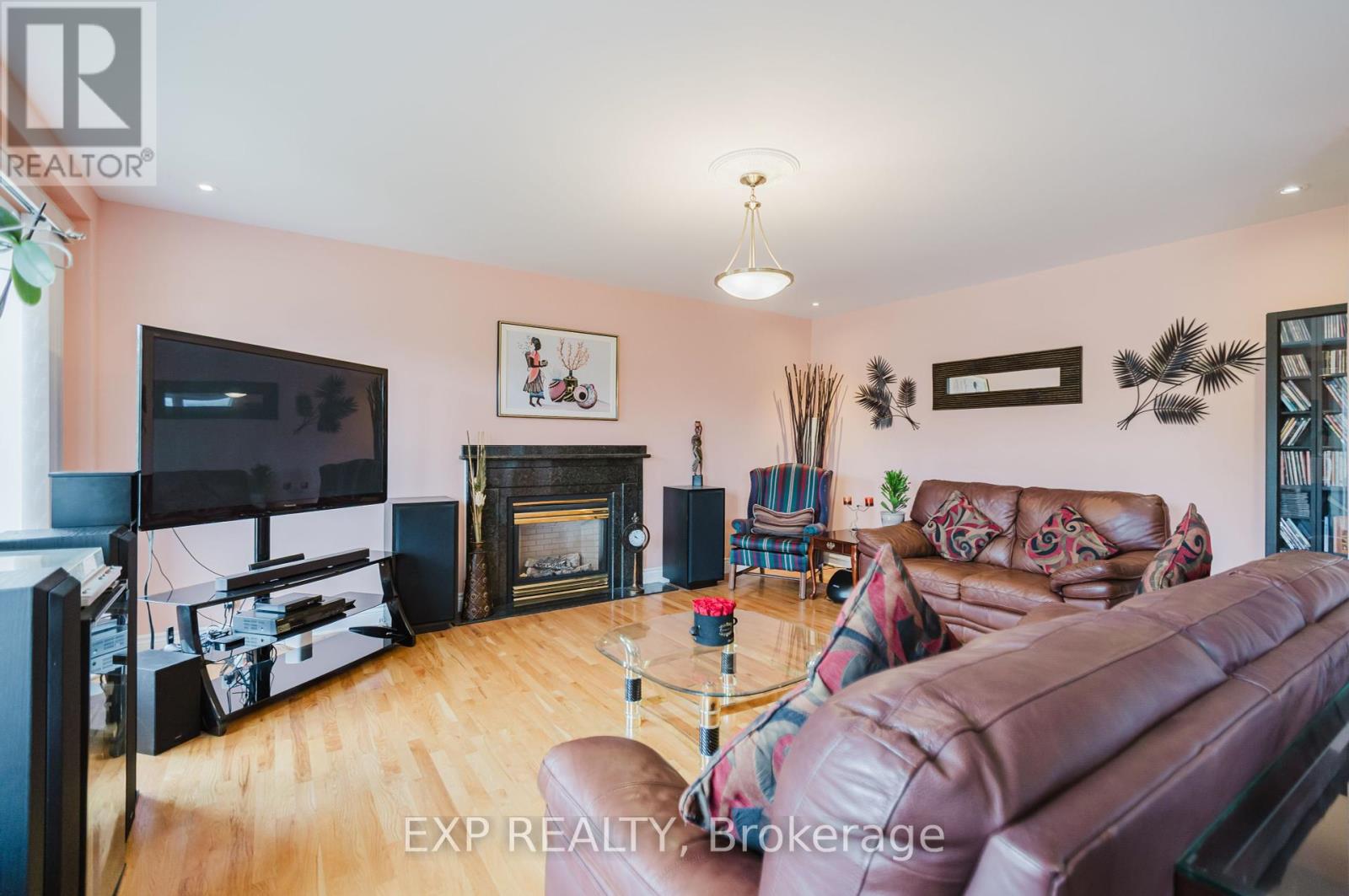 5472 Wicklow Drive, Ottawa, Ontario  K4M 1C4 - Photo 15 - X12465597