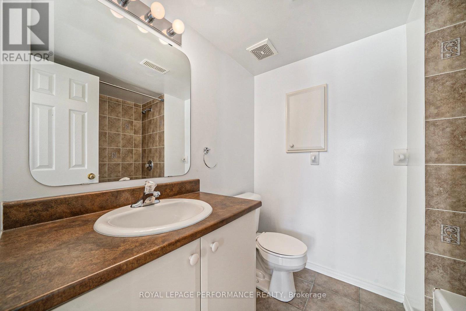 52 - 130 Berrigan Drive, Ottawa, Ontario  K2J 0J3 - Photo 11 - X12465602