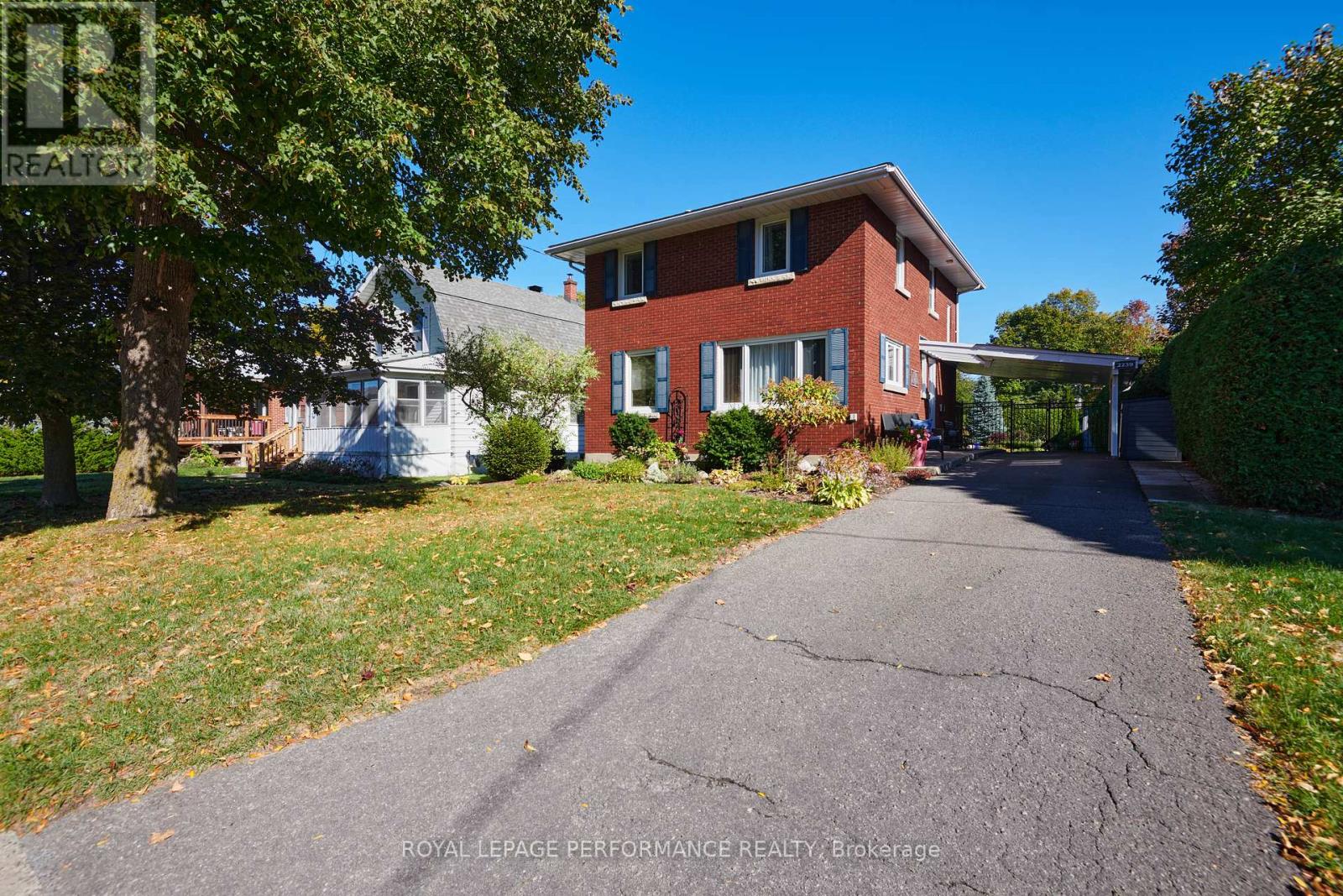 2239 WEBSTER AVENUE, Ottawa, Ontario