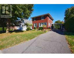2239 WEBSTER AVENUE, Ottawa, Ontario