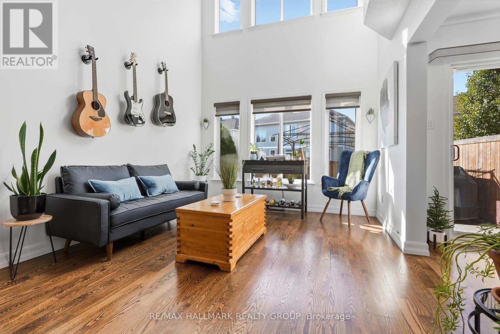 2044 BERGAMOT CIRCLE, Ottawa, Ontario