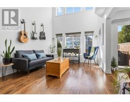 2044 BERGAMOT CIRCLE, Ottawa, Ontario