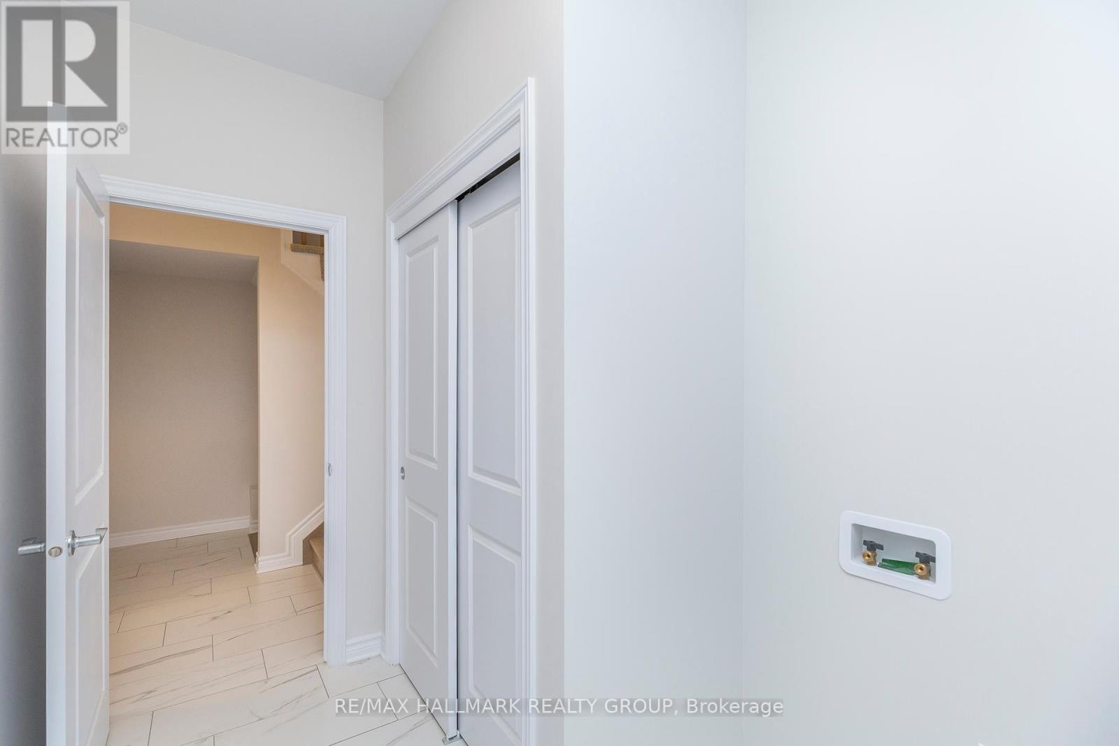 788 Miikana Road, Ottawa, Ontario  K1X 0G5 - Photo 10 - X12465672
