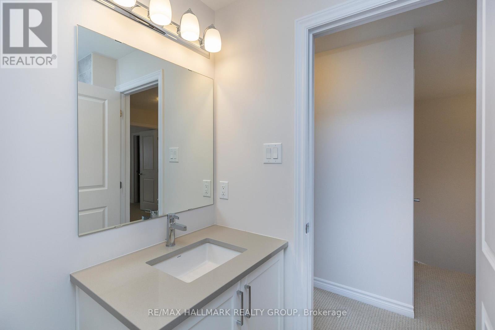 788 Miikana Road, Ottawa, Ontario  K1X 0G5 - Photo 22 - X12465672
