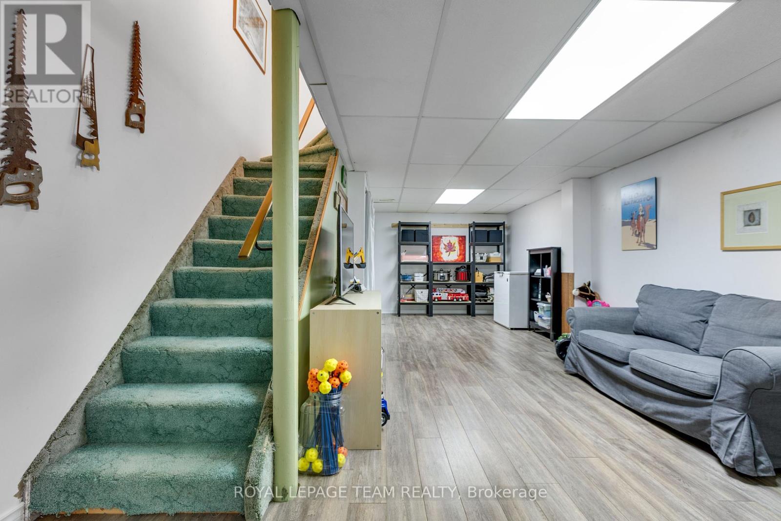D - 114 Valley Stream Drive, Ottawa, Ontario  K2H 9E1 - Photo 24 - X12465696