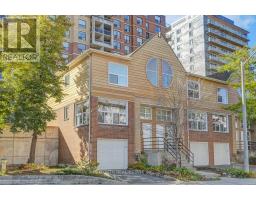 216 FORWARD AVENUE, Ottawa, Ontario