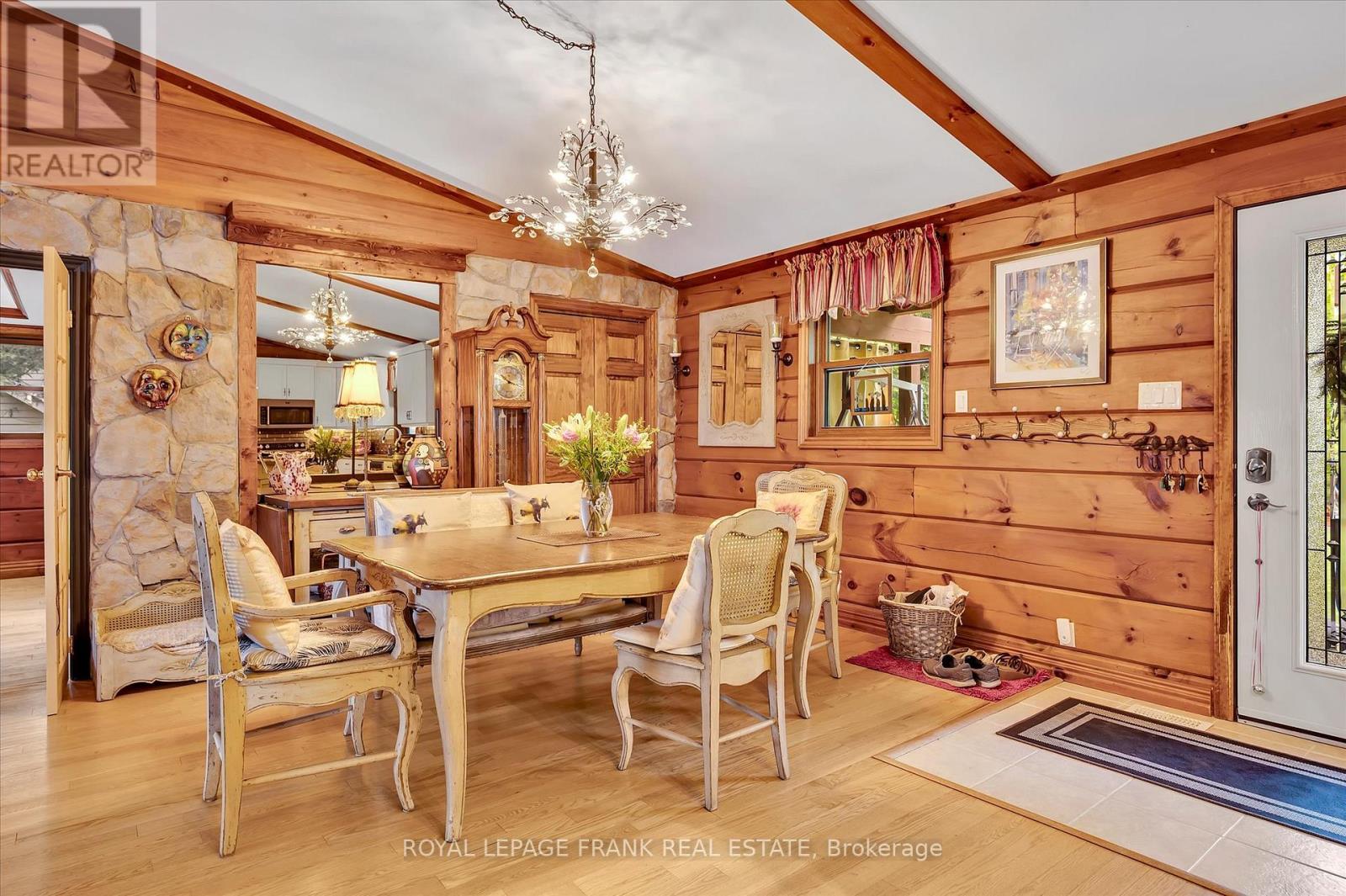 124 Fire Route 66, Trent Lakes, Ontario K0L 2J0 - Photo 10 - X12346379