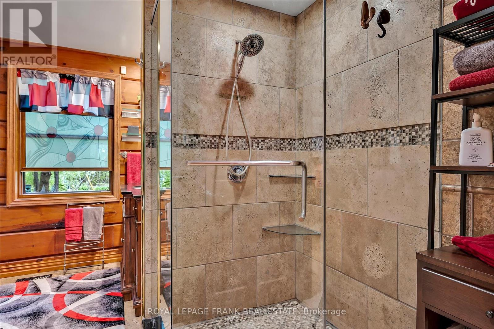 124 Fire Route 66, Trent Lakes, Ontario K0L 2J0 - Photo 24 - X12346379