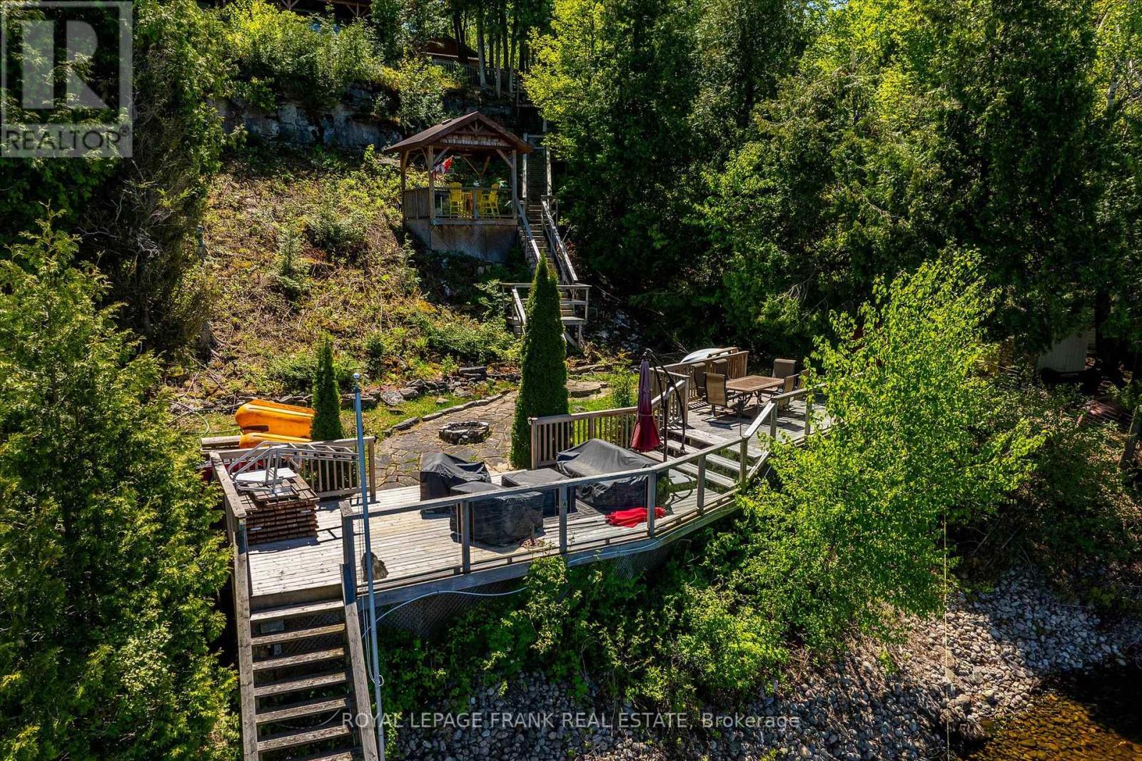 124 Fire Route 66, Trent Lakes, Ontario K0L 2J0 - Photo 40 - X12346379