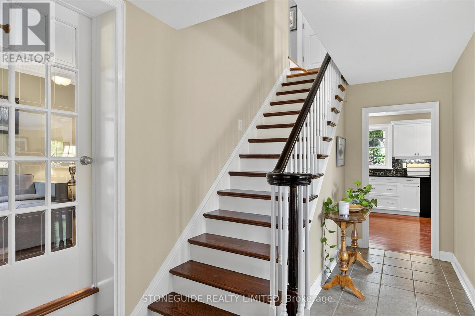 636 Homewood Avenue, Peterborough, Ontario  K9J 4V6 - Photo 17 - X12424360