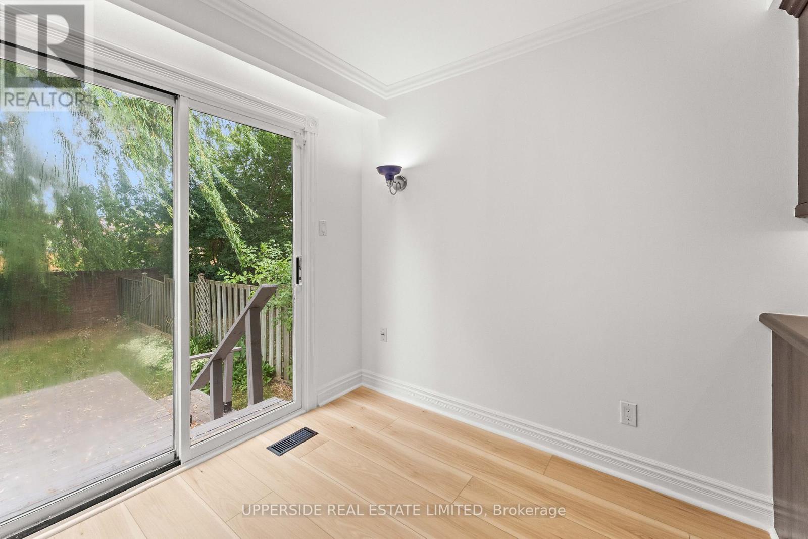 55 Thornbury Circle, Vaughan, Ontario  L4J 5C3 - Photo 17 - N12260313