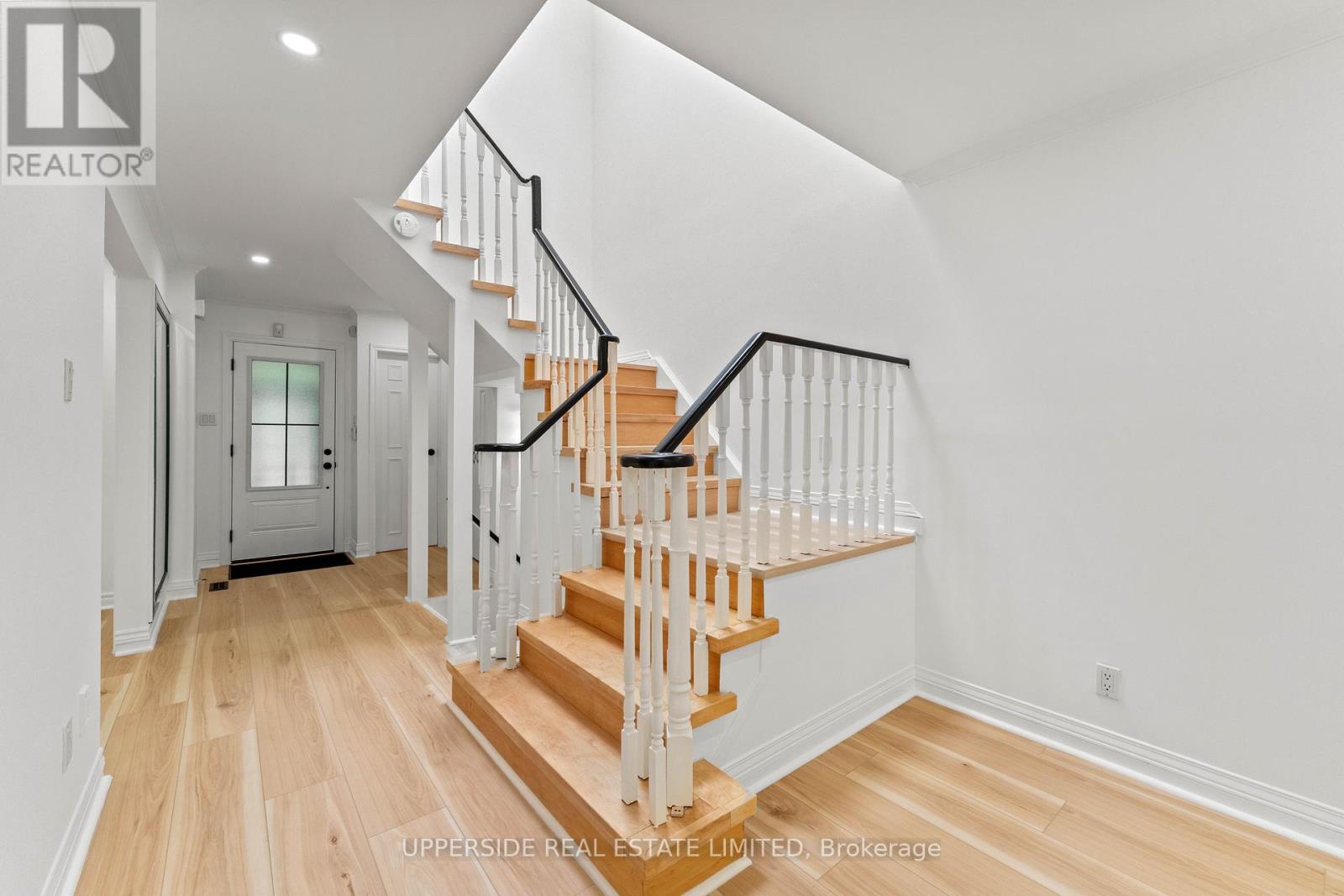 55 Thornbury Circle, Vaughan, Ontario  L4J 5C3 - Photo 20 - N12260313