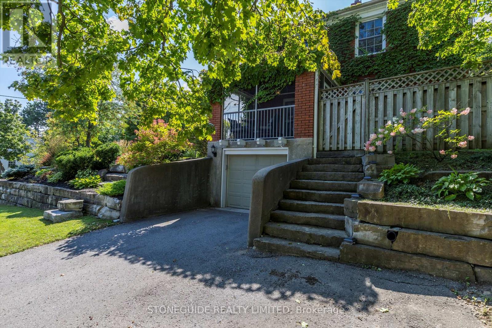 636 Homewood Avenue, Peterborough, Ontario  K9J 4V6 - Photo 29 - X12424360