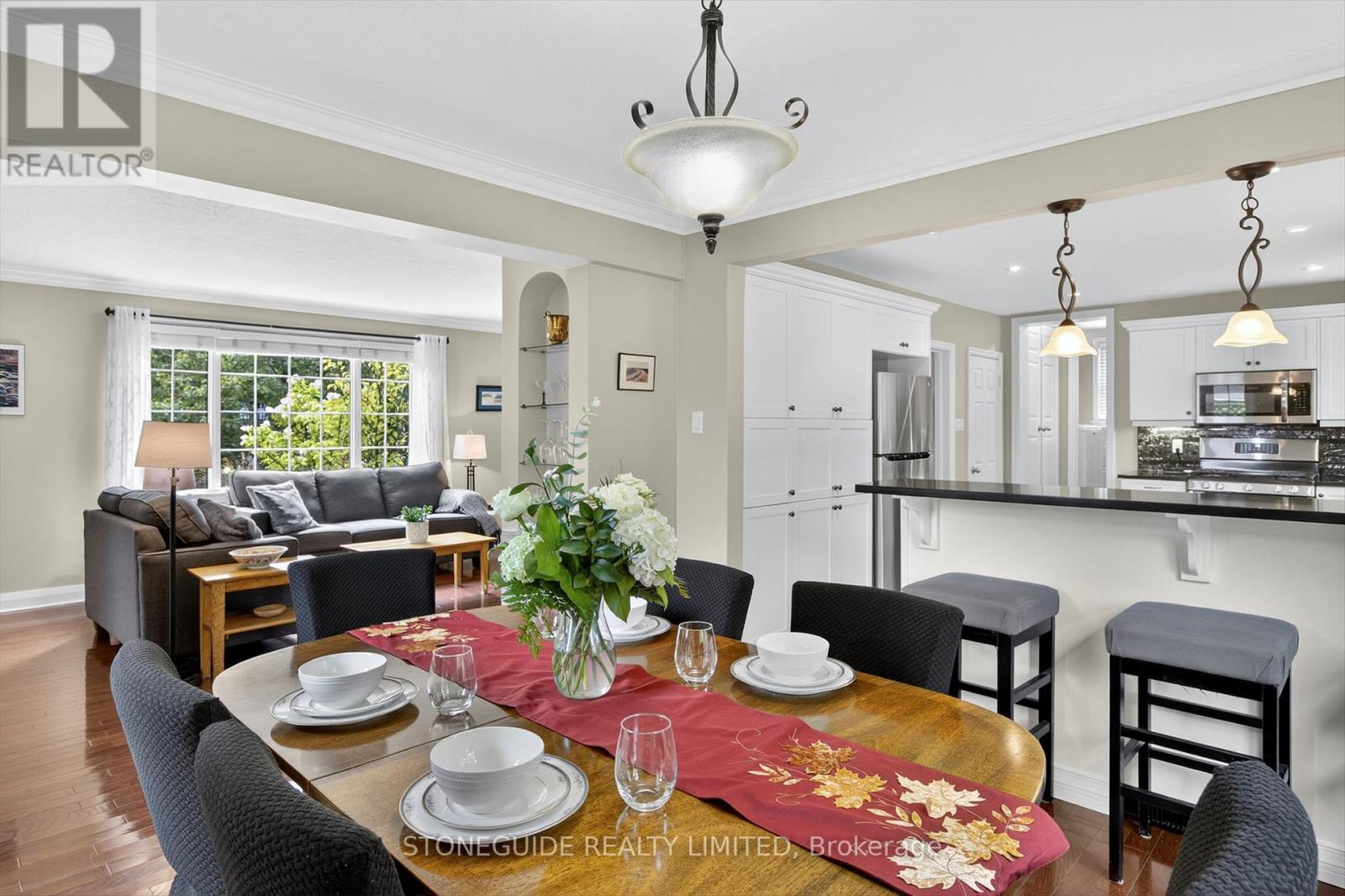 636 Homewood Avenue, Peterborough, Ontario  K9J 4V6 - Photo 9 - X12424360