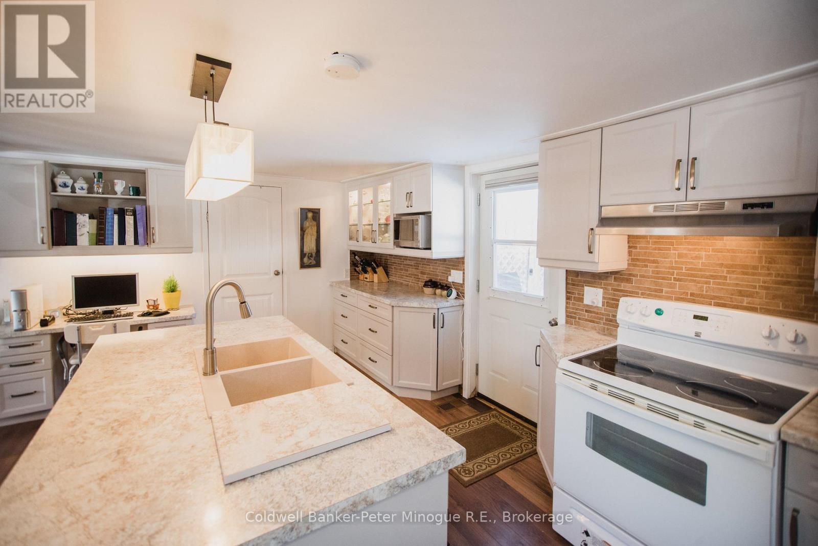 1074 James Street, Mattawa, Ontario  P0H 1V0 - Photo 6 - X12465762