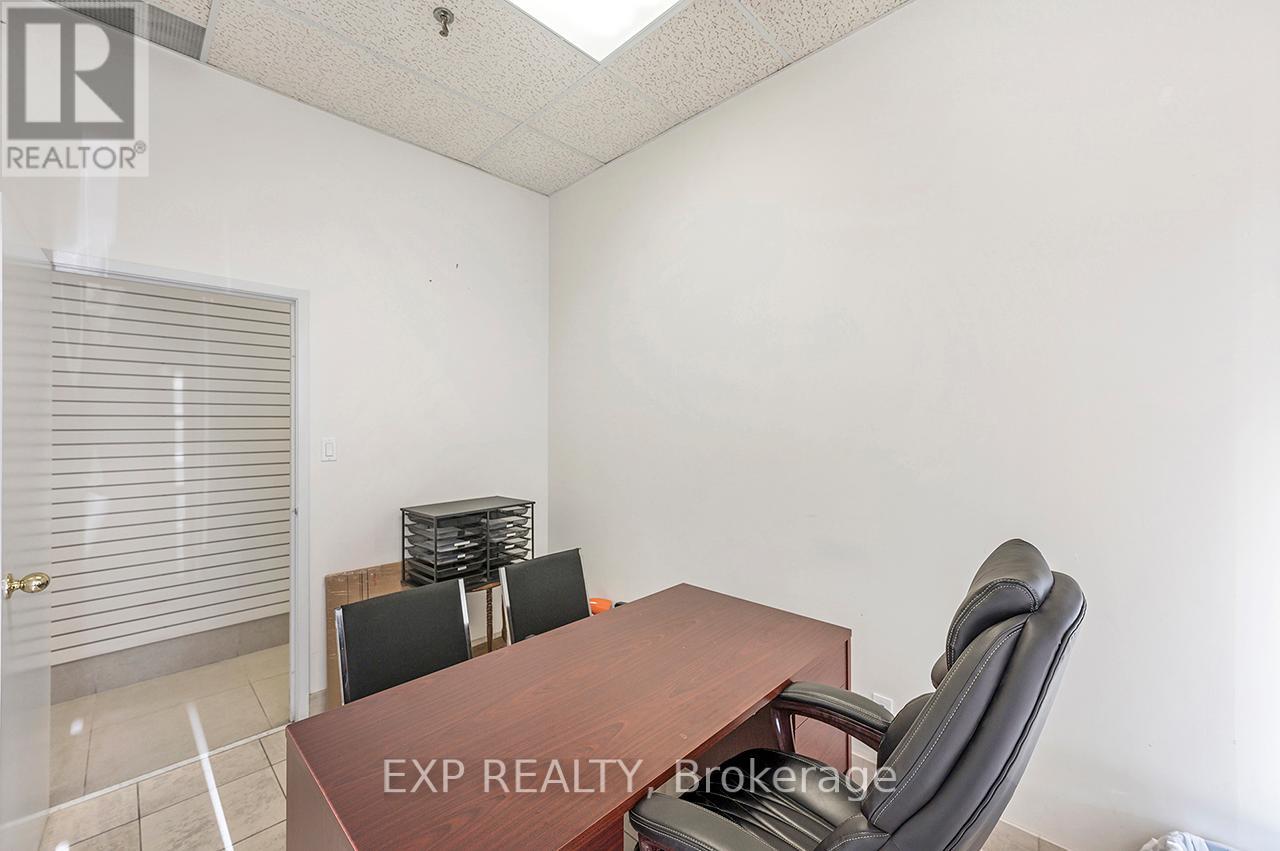 17 - 5775 Atlantic Drive, Mississauga, Ontario  L4W 4P3 - Photo 22 - W12463954