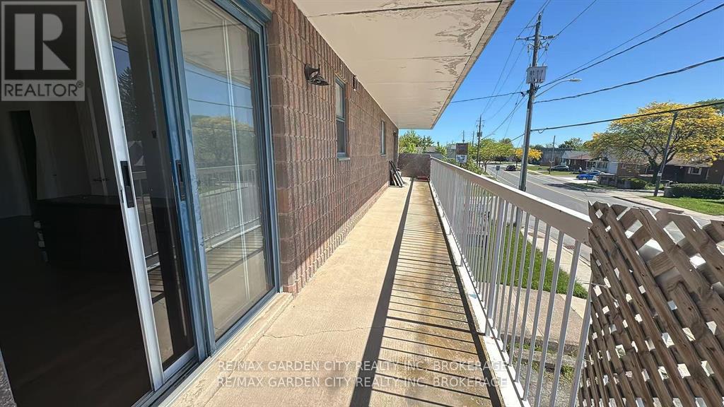 201 - 210 Pelham Road, St. Catharines, Ontario  L2S 1W9 - Photo 8 - X12465614
