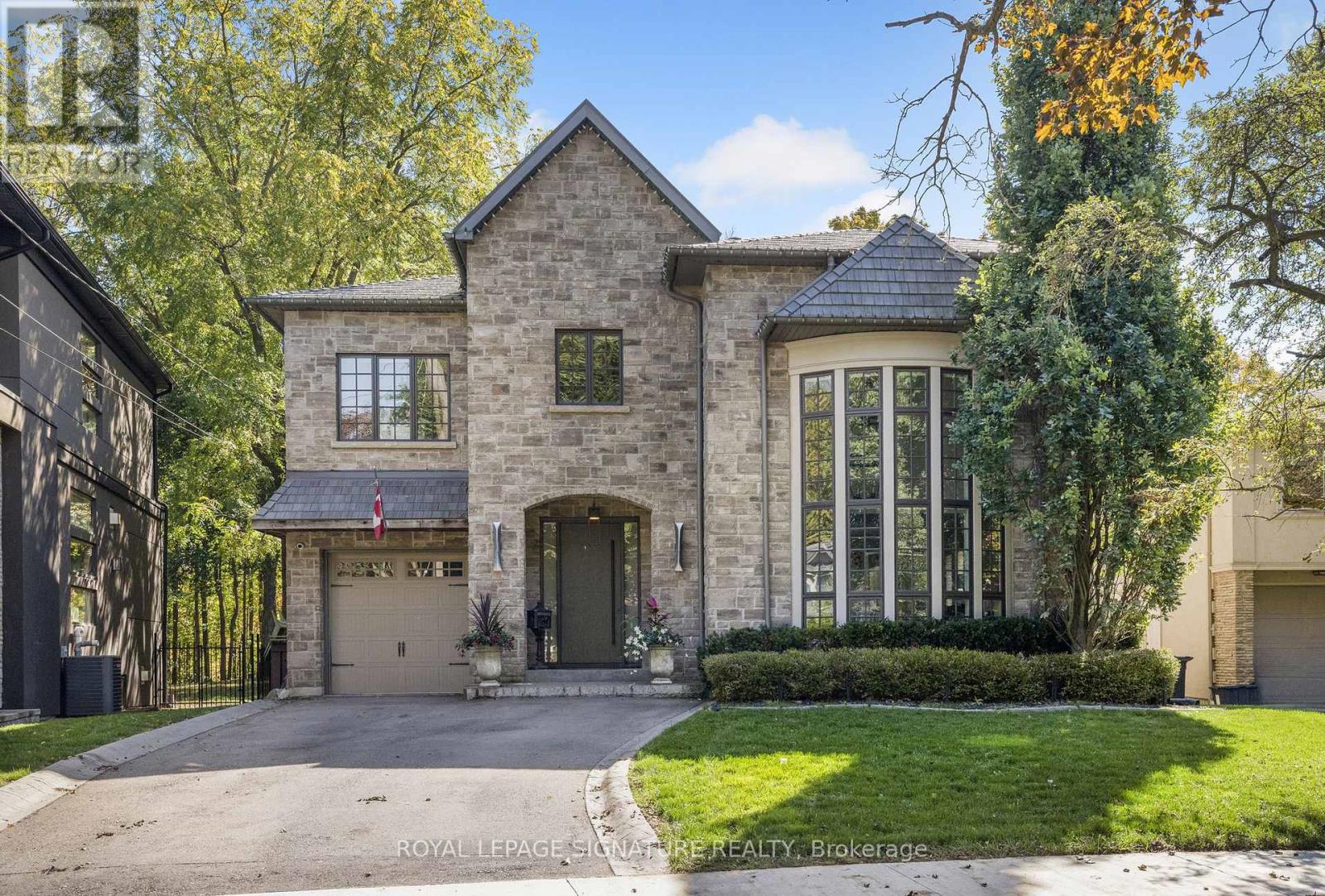 44 Crossburn Drive, Toronto, Ontario  M3B 2Z2 - Photo 1 - C12465493