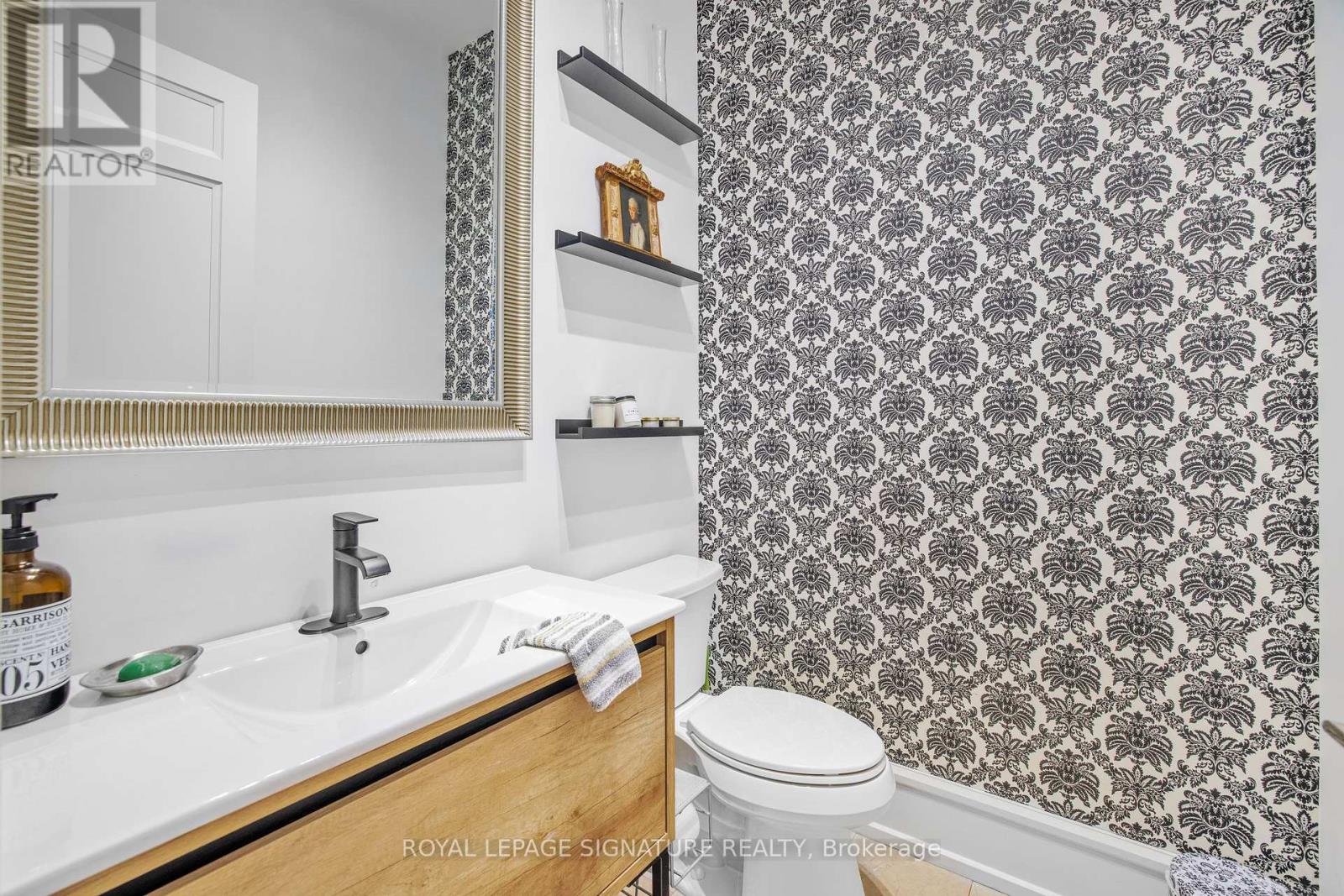 44 Crossburn Drive, Toronto, Ontario  M3B 2Z2 - Photo 16 - C12465493