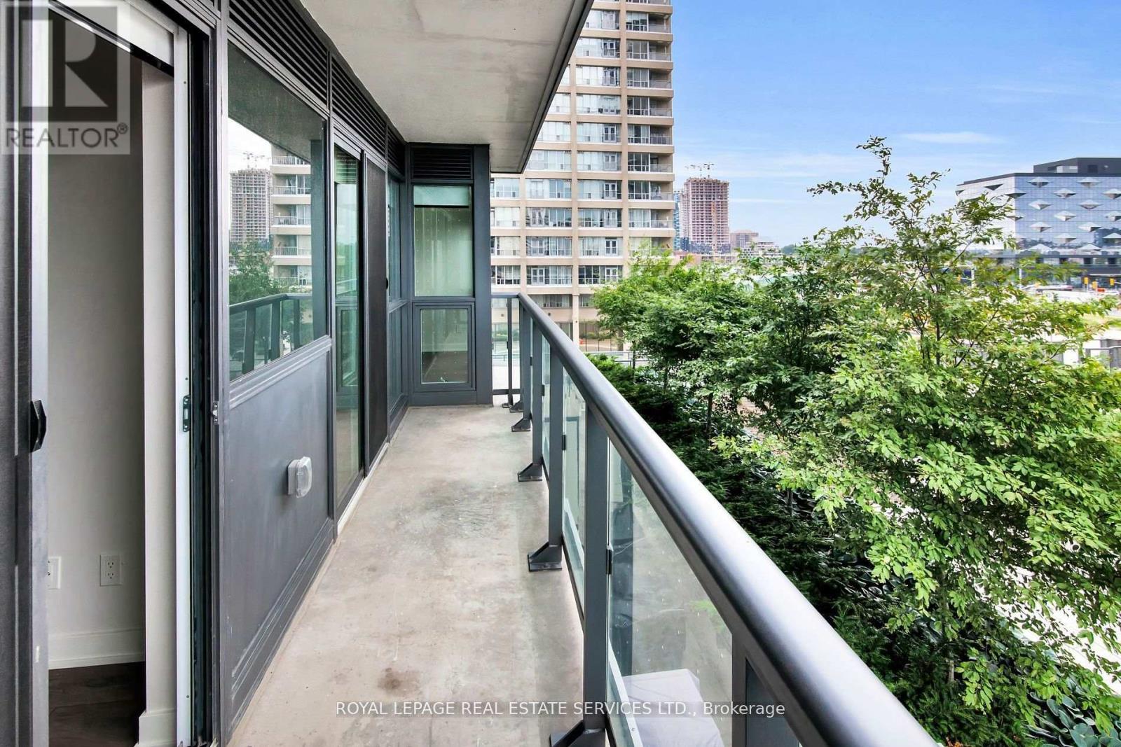 503 - 2 Sonic Way, Toronto (Flemingdon Park), Ontario  M3C 0P2 - Photo 17 - C12465516