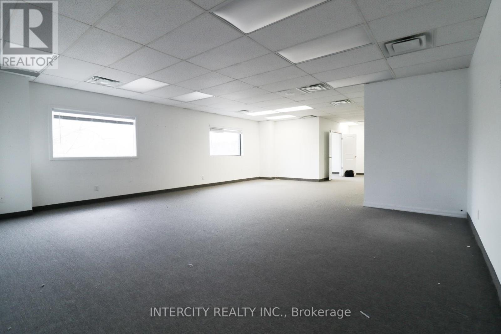 200 - 738 Sheppard Avenue E, Toronto (Bayview Village), Ontario  M2K 1C4 - Photo 15 - C12465536