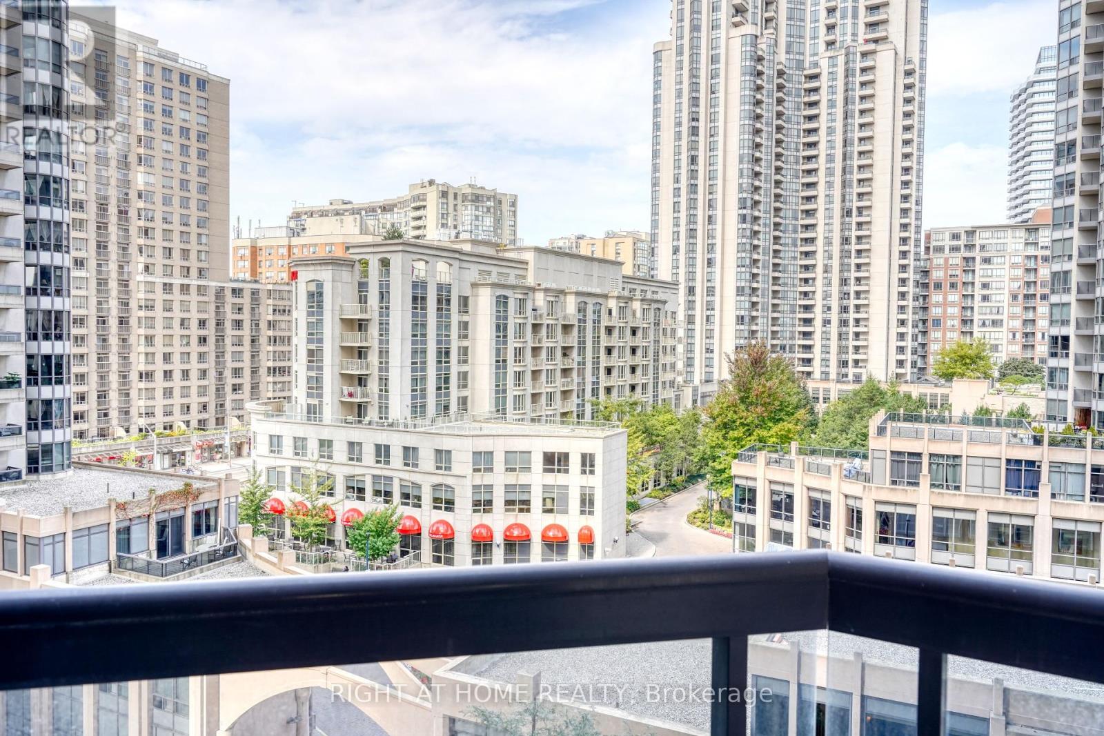 715 - 15 Northtown Way, Toronto (Willowdale East), Ontario  M2N 7A2 - Photo 24 - C12465552