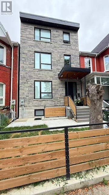 101 - 35 Denison Avenue, Toronto, Ontario  M5T 2M6 - Photo 1 - C12465576