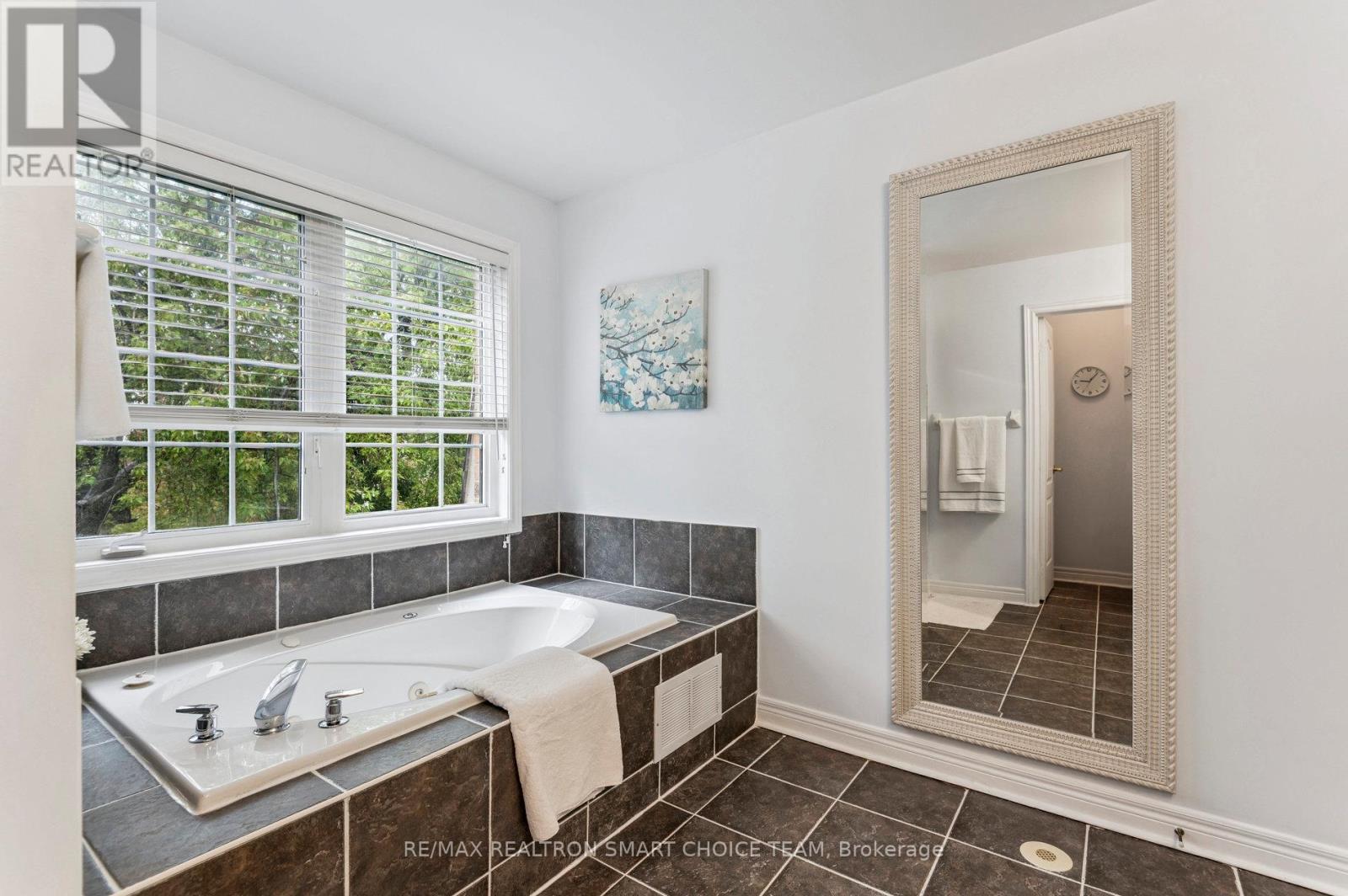 34 Mcbride Lane, Toronto, Ontario  M2N 7B8 - Photo 44 - C12465580
