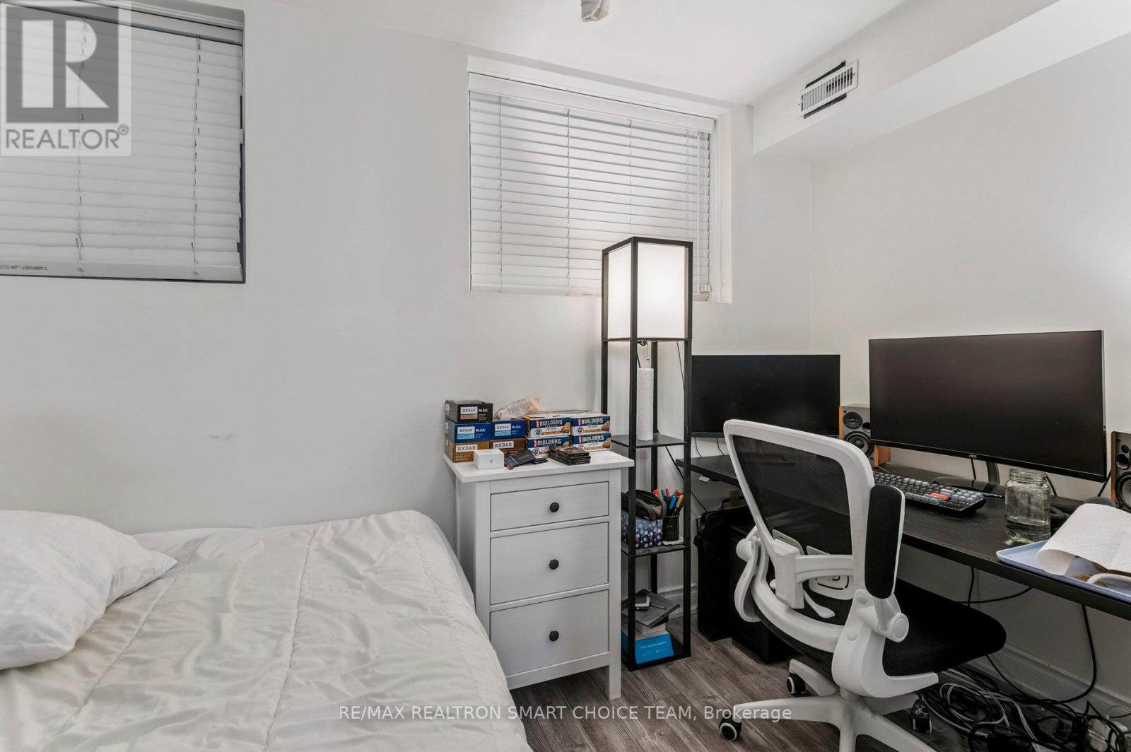 34 Mcbride Lane, Toronto, Ontario  M2N 7B8 - Photo 45 - C12465580