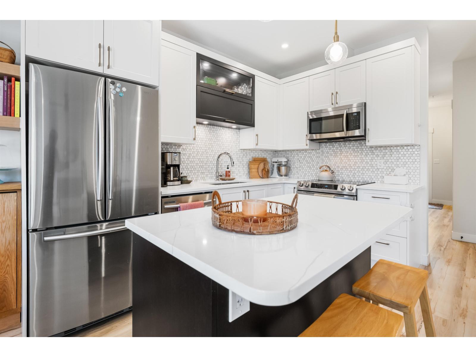 8 7140 Maitland Avenue, Sardis West Vedder, Chilliwack, British Columbia  V2R 6C9 - Photo 7 - R3058865