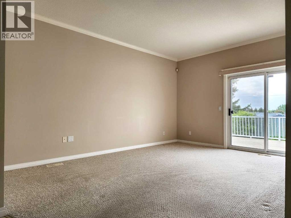 27 Skyline Crescent, Claresholm, Alberta  T0L 0T0 - Photo 14 - A2227191