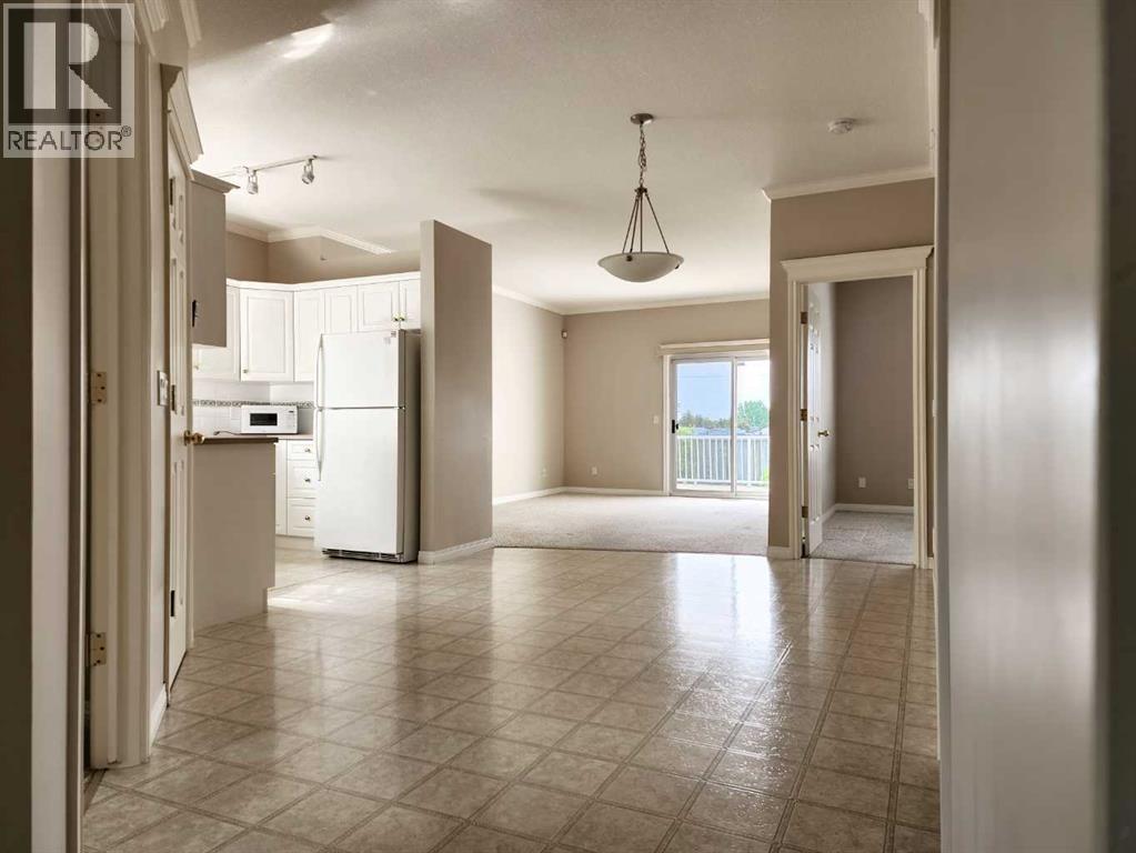 27 Skyline Crescent, Claresholm, Alberta  T0L 0T0 - Photo 6 - A2227191