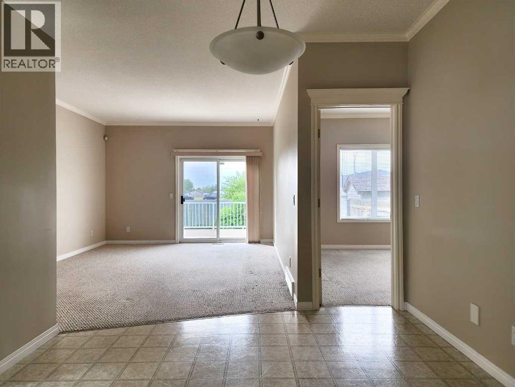 27 Skyline Crescent, Claresholm, Alberta  T0L 0T0 - Photo 13 - A2227191