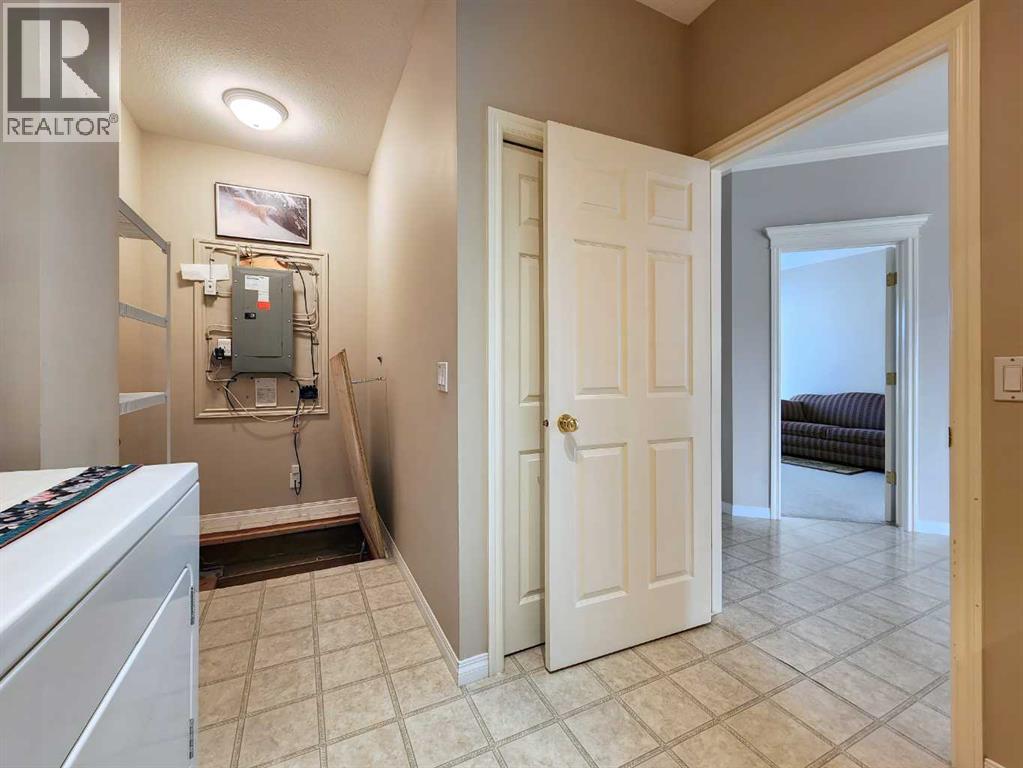 27 Skyline Crescent, Claresholm, Alberta  T0L 0T0 - Photo 10 - A2227191