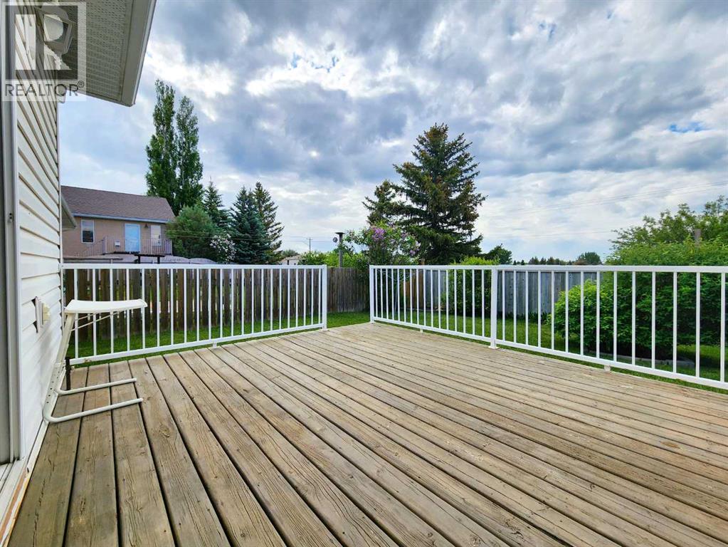27 Skyline Crescent, Claresholm, Alberta  T0L 0T0 - Photo 23 - A2227191