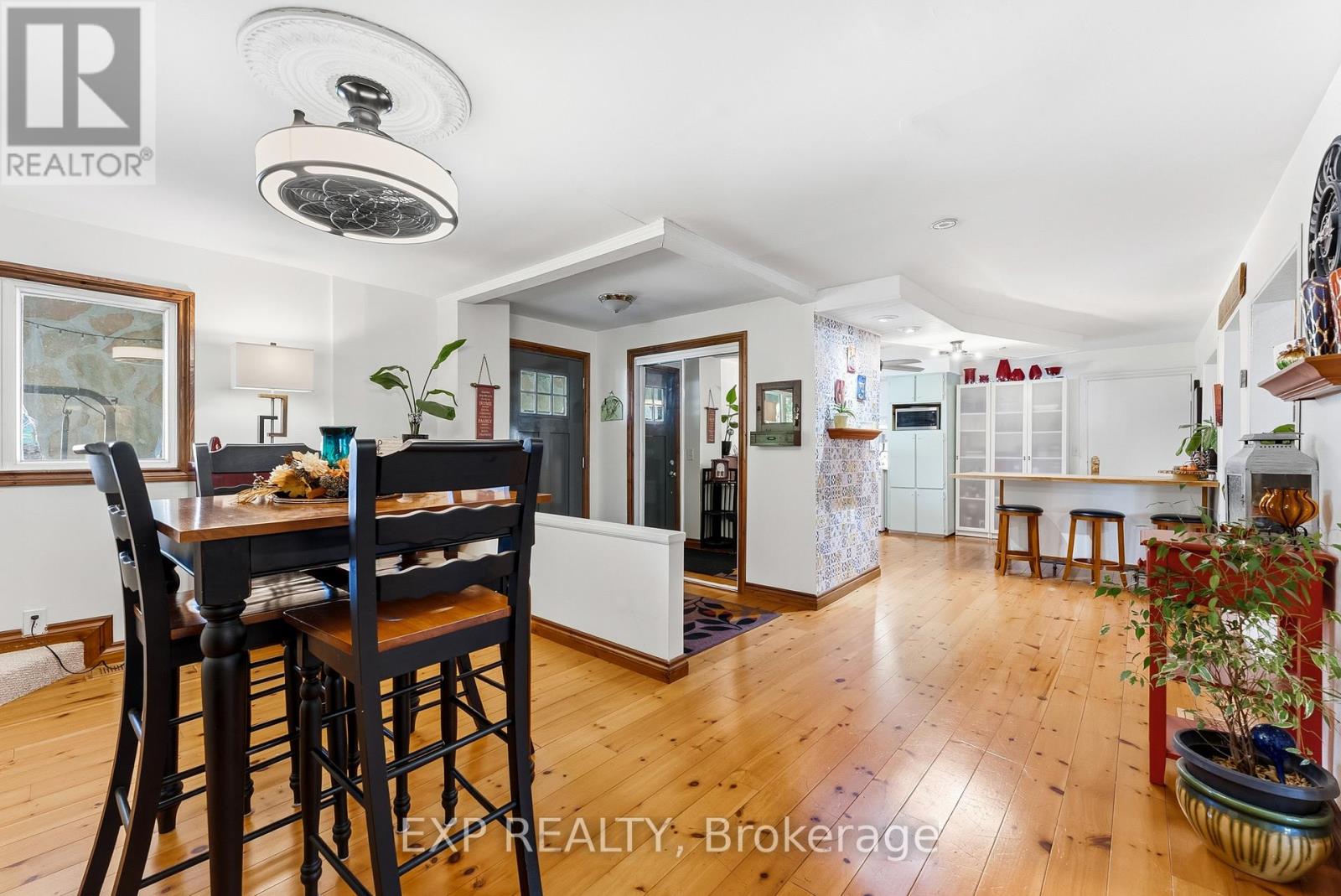 587 Scuttlehole Road, Belleville, Ontario  K0K 2V0 - Photo 11 - X12465632