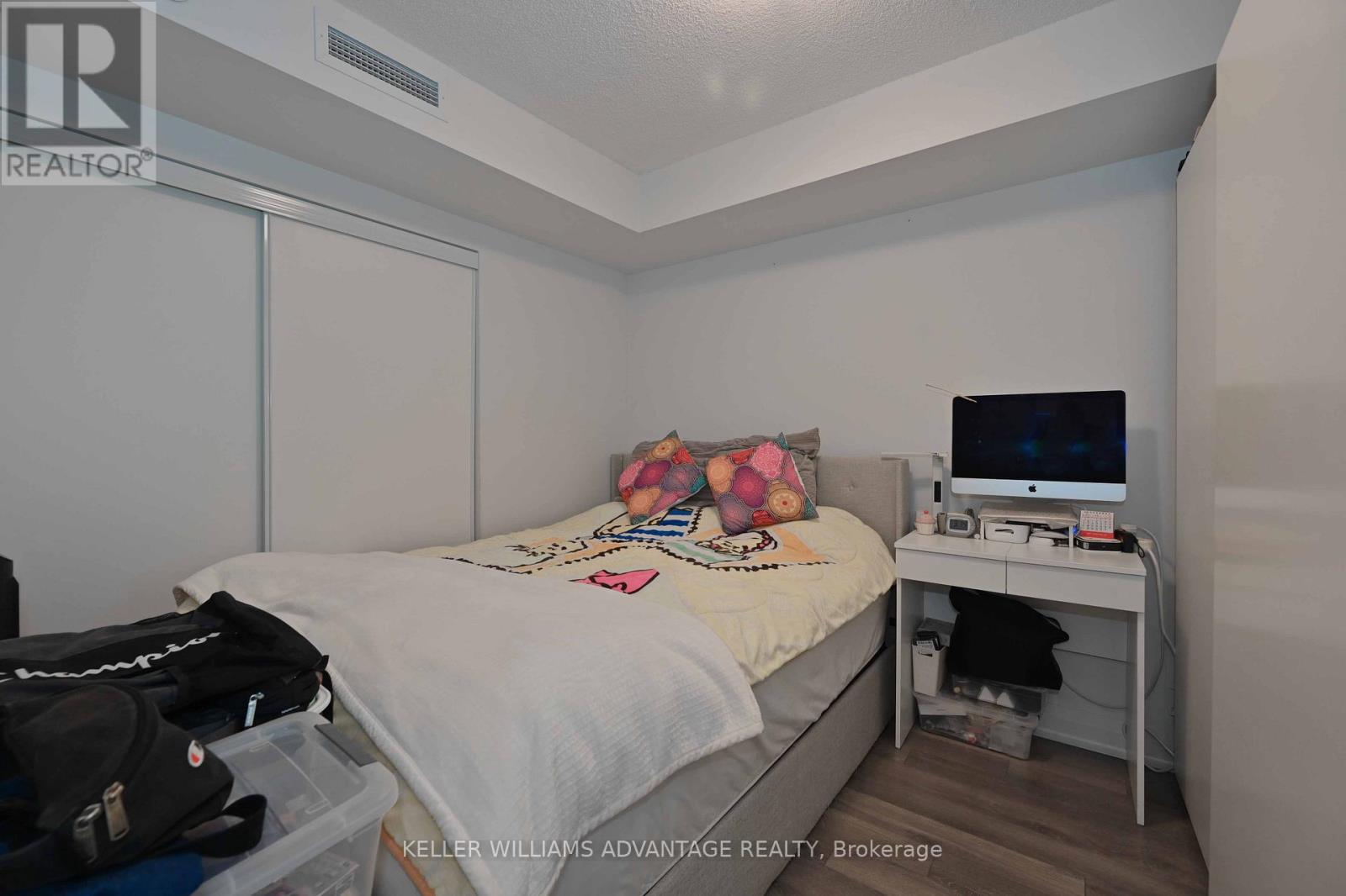 728 - 20 Meadowglen Place, Toronto, Ontario  M1G 0A9 - Photo 11 - E12465500