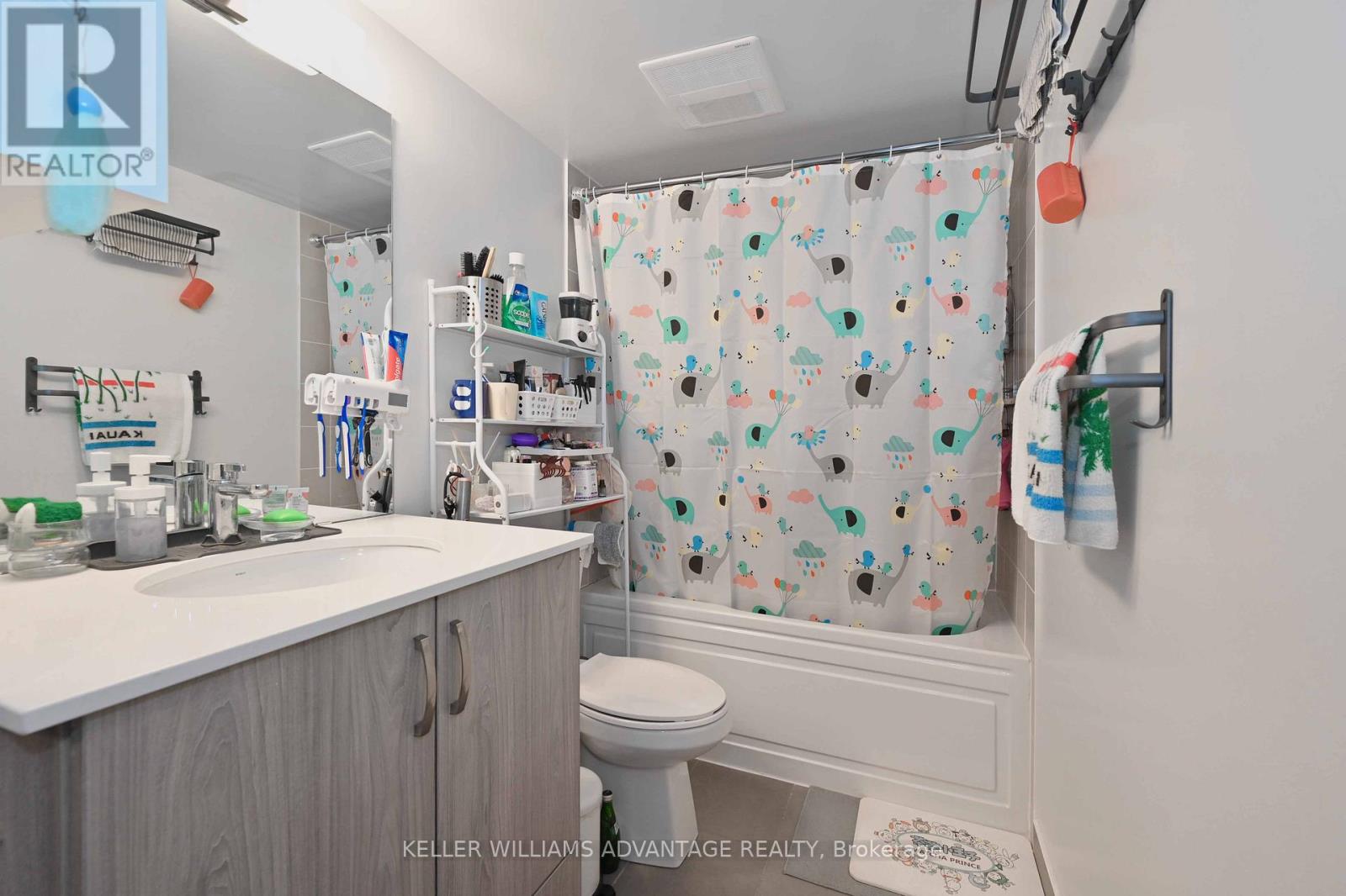 728 - 20 Meadowglen Place, Toronto, Ontario  M1G 0A9 - Photo 13 - E12465500