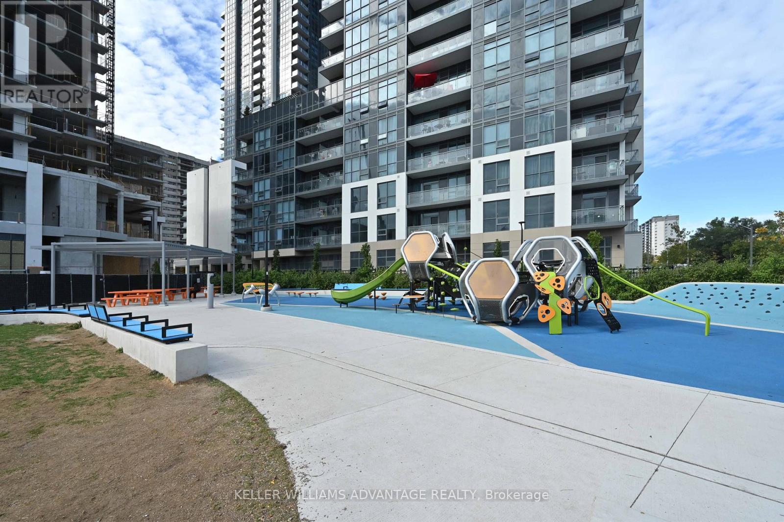 728 - 20 Meadowglen Place, Toronto, Ontario  M1G 0A9 - Photo 20 - E12465500