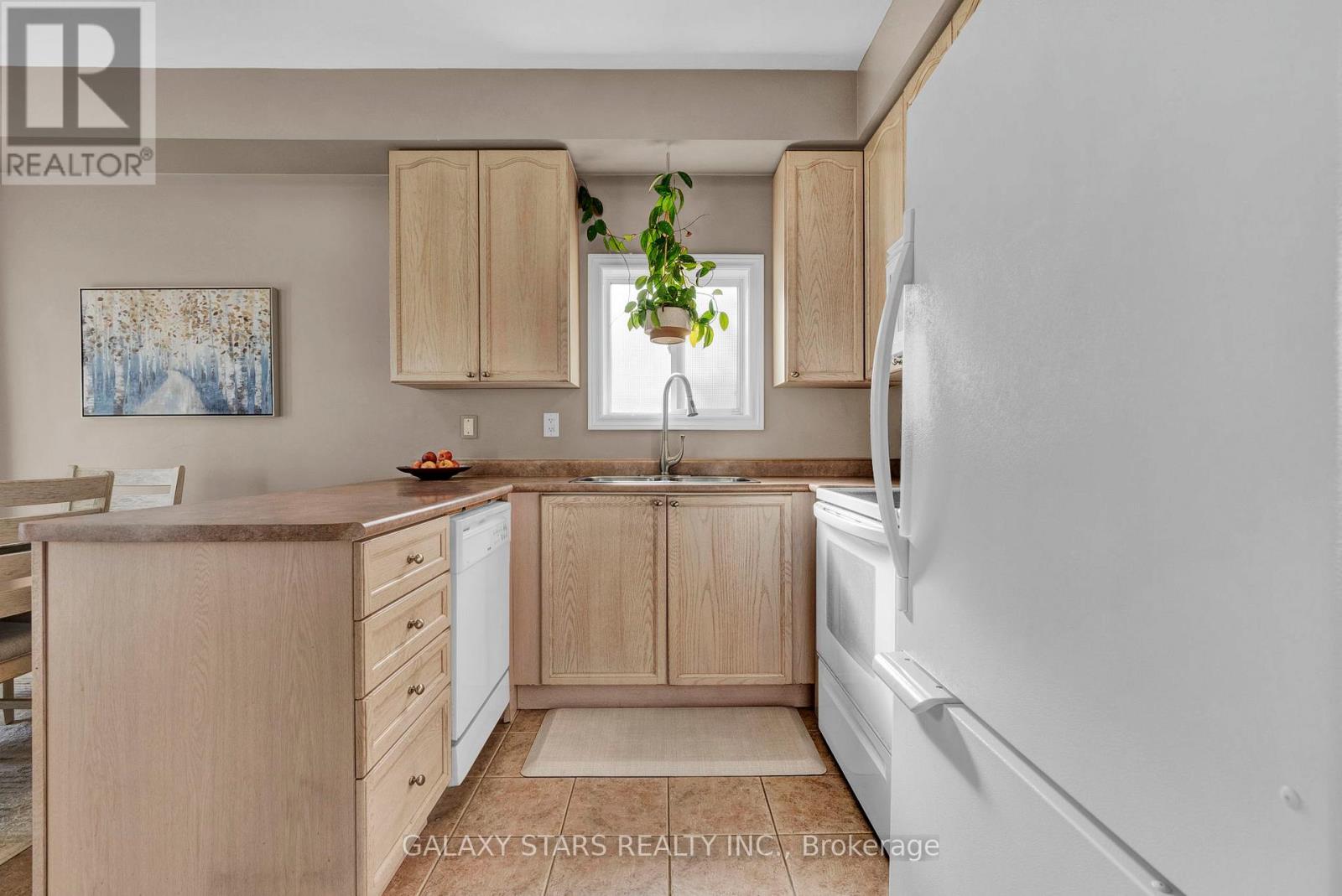 74 Northgrove Crescent, Whitby, Ontario  L1M 2M9 - Photo 14 - E12465540