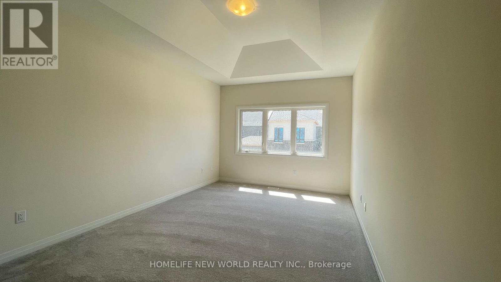 36 Van Wart Street, Whitby, Ontario  L1P 0P8 - Photo 8 - E12465560
