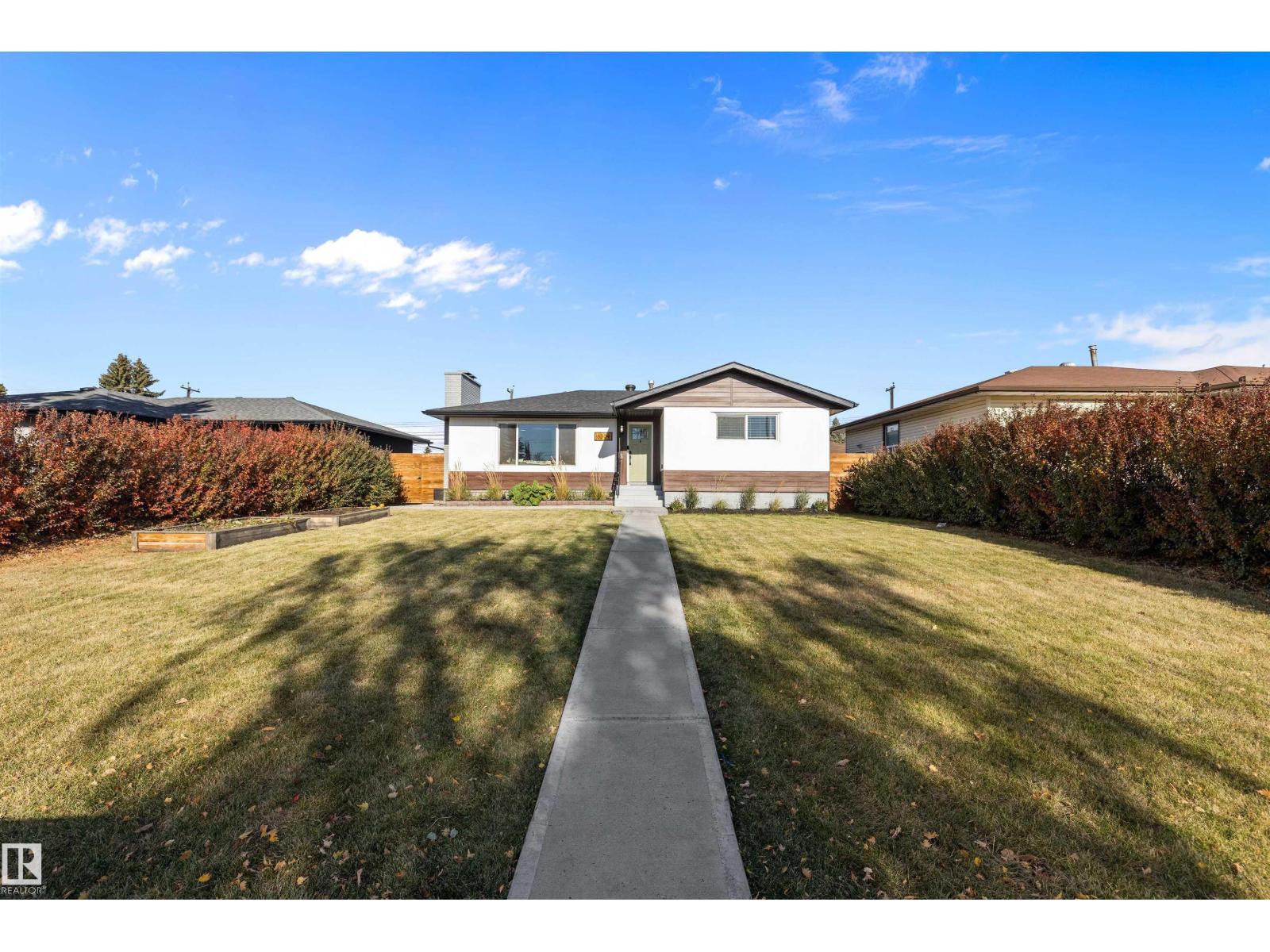6304 94a Av Nw, Edmonton, Alberta  T6B 0Y8 - Photo 2 - E4462294