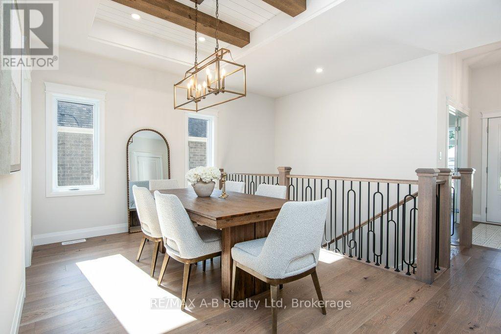 17 Diamond Street, East Zorra-Tavistock, Ontario  N0B 2R0 - Photo 10 - X12372795