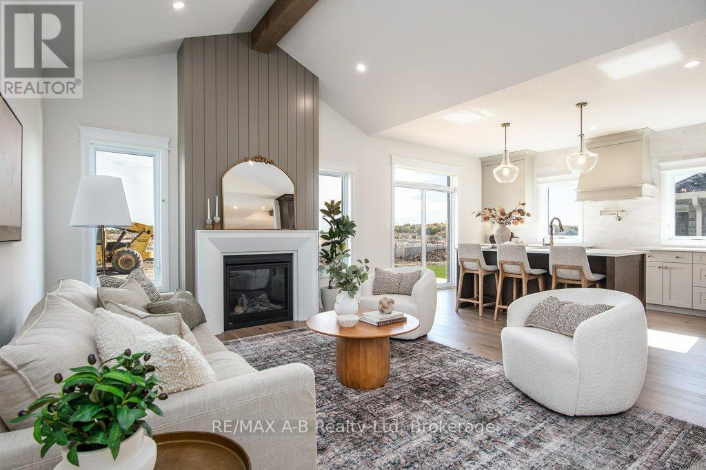 17 Diamond Street, East Zorra-Tavistock, Ontario  N0B 2R0 - Photo 14 - X12372795