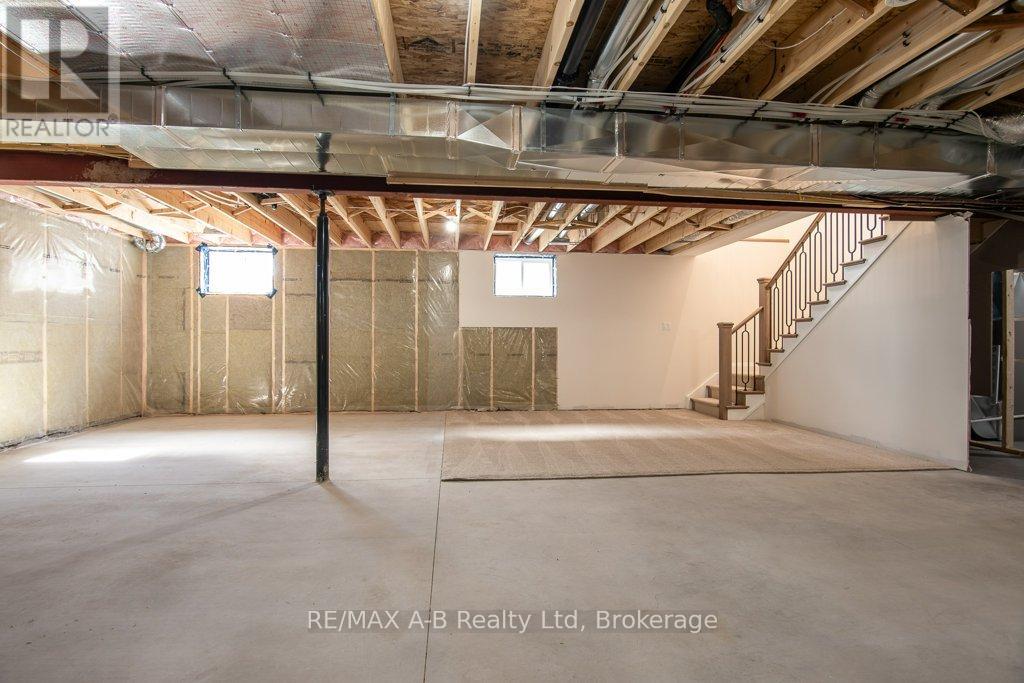 17 Diamond Street, East Zorra-Tavistock, Ontario  N0B 2R0 - Photo 28 - X12372795