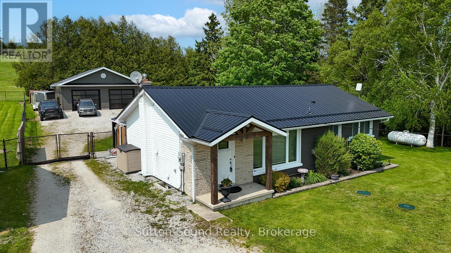 202093 21 Highway, Georgian Bluffs, Ontario  N4K 5N7 - Photo 3 - X12465707