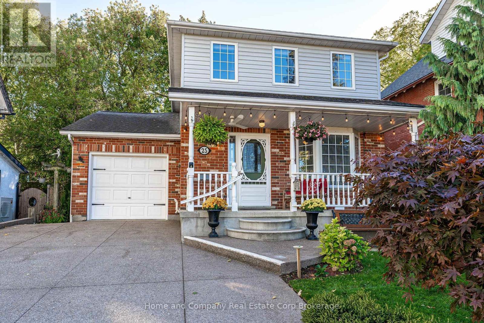 25 WATER STREET, stratford, Ontario